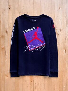Nike Jordan NBA Toronto Raptors Courtside Statement Long Sleeve Tee Boy's L